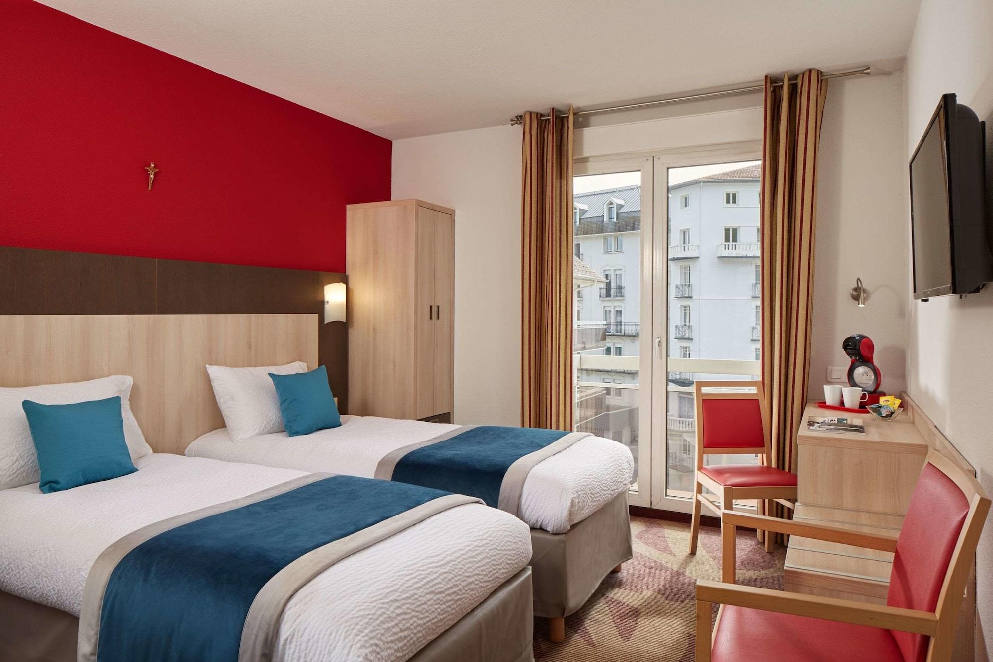 Hotel Roissy Lourdes Eksteriør bilde